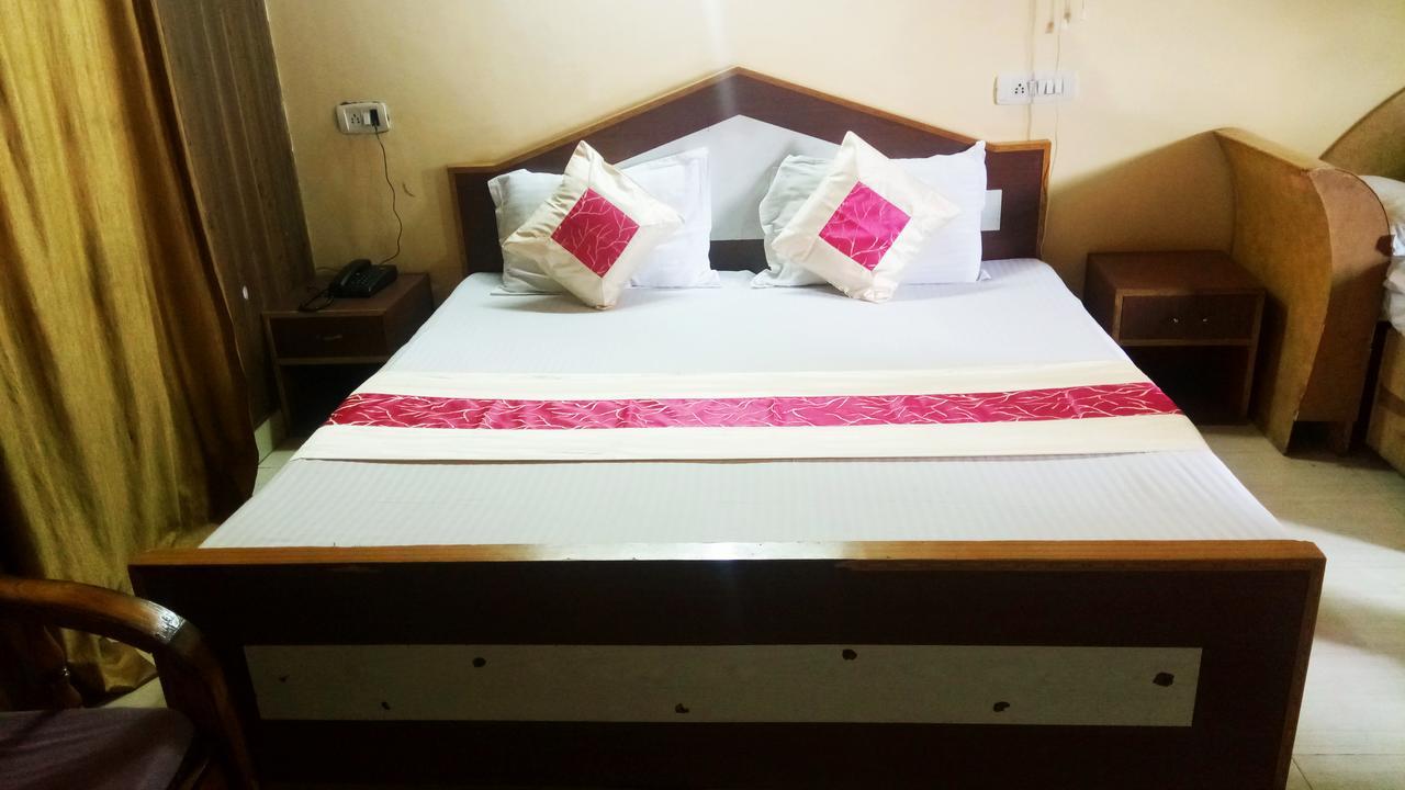 Royal View Hotel Shimla Zewnętrze zdjęcie