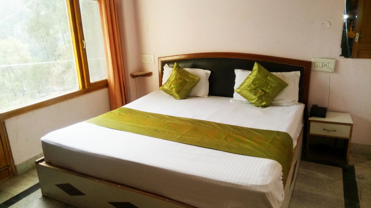Royal View Hotel Shimla Zewnętrze zdjęcie