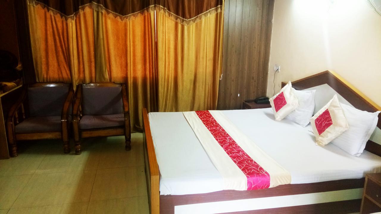 Royal View Hotel Shimla Zewnętrze zdjęcie